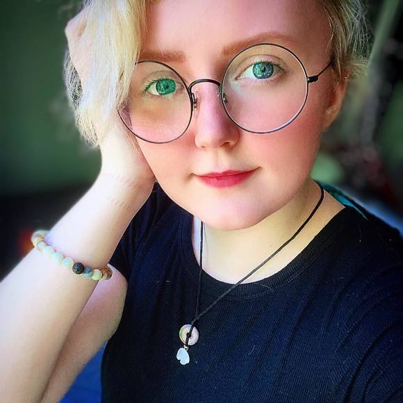 heleneao